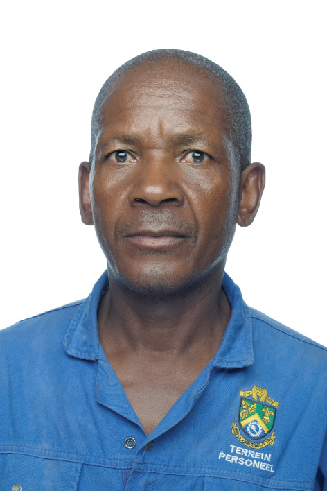 Mnr John Ntsimane